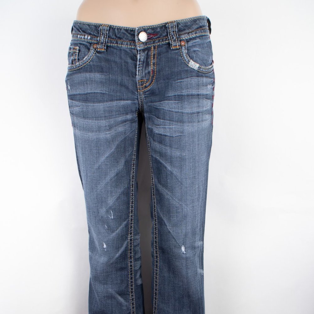 MEK Buckle Zanzibar Bootcut (28 X 30) Women's Denim Jeans Medium Wash Hemmed